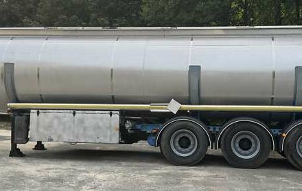 Серый BSLT СТЦ, объемом двигателя 0 л и пробегом 0 тыс. км за 16000 $, фото 1 на Automoto.ua