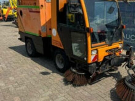 Bucher CityCat 2006 в Одессе на Automoto.ua Bucher CityCat, объемом двигателя 2.4 л и пробегом 8 тыс. км за 18500 $, фото 1 на Automoto.ua