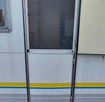 Білий Buerstner Averso Premium, об'ємом двигуна 0 л та пробігом 3 тис. км за 8399 $, фото 49 на Automoto.ua