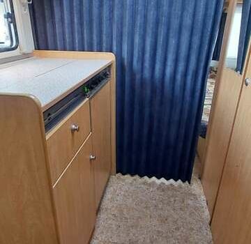 Білий Buerstner Averso Premium, об'ємом двигуна 0 л та пробігом 3 тис. км за 8399 $, фото 28 на Automoto.ua