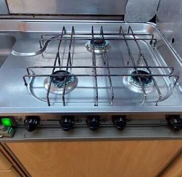 Білий Buerstner Averso Premium, об'ємом двигуна 0 л та пробігом 3 тис. км за 8399 $, фото 43 на Automoto.ua