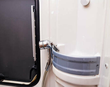 Серый Buerstner Averso Premium, объемом двигателя 0 л и пробегом 1 тыс. км за 12000 $, фото 20 на Automoto.ua