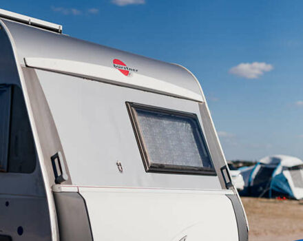 Серый Buerstner Averso Premium, объемом двигателя 0 л и пробегом 1 тыс. км за 12000 $, фото 1 на Automoto.ua