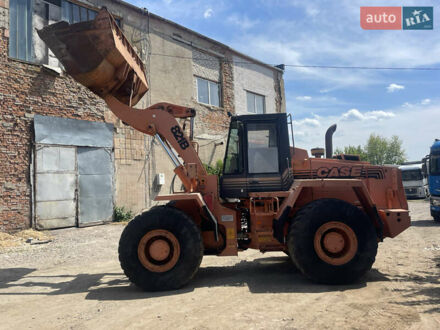 Case Construction 821E 1995 в Ровно на Automoto.ua Case Construction 821E, объемом двигателя 14.86 л и пробегом 0 тыс. км за 22000 $, фото 1 на Automoto.ua