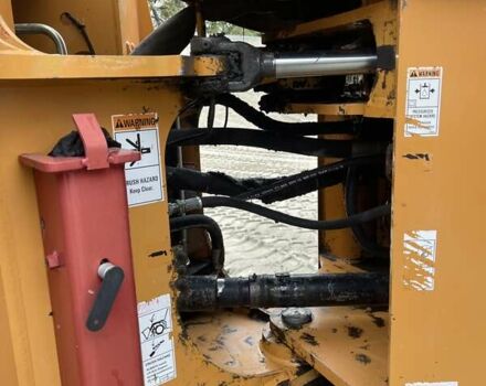 Желтый Case Construction 821E, объемом двигателя 6.7 л и пробегом 20 тыс. км за 32500 $, фото 7 на Automoto.ua