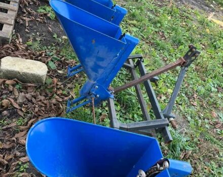 Синий ЧС 4, объемом двигателя 0 л и пробегом 0 тыс. км за 669 $, фото 1 на Automoto.ua