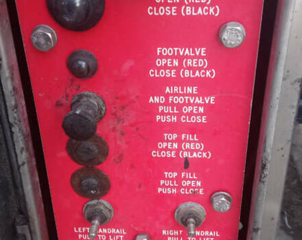 Серый Clayton Commercial S1, объемом двигателя 0 л и пробегом 250 тыс. км за 34000 $, фото 8 на Automoto.ua