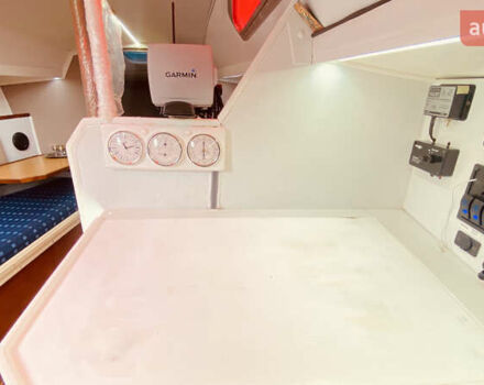 Colvic UFO 27 1989 у Києві на Automoto.ua Colvic UFO 27, об'ємом двигуна 0 л та пробігом 0 тис. км за 18000 $, фото 8 на Automoto.ua