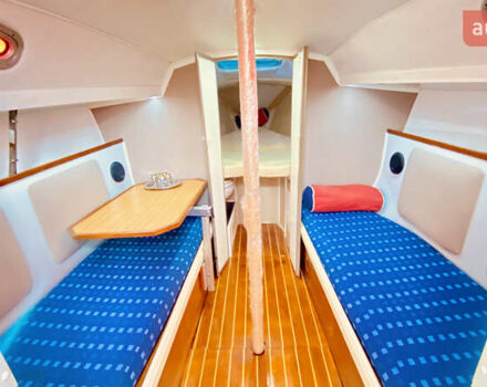 Colvic UFO 27 1989 у Києві на Automoto.ua Colvic UFO 27, об'ємом двигуна 0 л та пробігом 0 тис. км за 18000 $, фото 9 на Automoto.ua