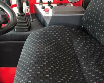 Красный Combilift Combi C, объемом двигателя 0 л и пробегом 2 тыс. км за 24000 $, фото 5 на Automoto.ua