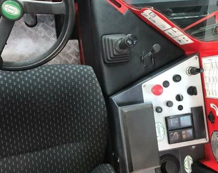 Красный Combilift Combi C, объемом двигателя 0 л и пробегом 2 тыс. км за 24000 $, фото 2 на Automoto.ua