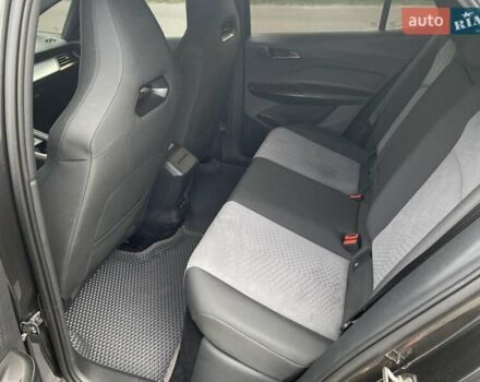 Cupra Born 2023 в Киеве на Automoto.ua Черный Cupra Born, объемом двигателя 0 л и пробегом 49 тыс. км за 27000 $, фото 8 на Automoto.ua