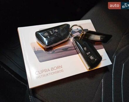 Коричневый Cupra Born, объемом двигателя 0 л и пробегом 21 тыс. км за 18500 $, фото 8 на Automoto.ua