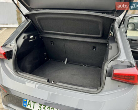 Сірий Cupra Born, об'ємом двигуна 0 л та пробігом 125 тис. км за 19500 $, фото 70 на Automoto.ua