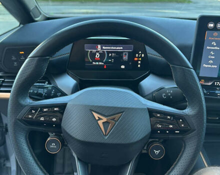 Cupra Born 2024 в Тернополе на Automoto.ua Серый Cupra Born, объемом двигателя 0 л и пробегом 14 тыс. км за 27500 $, фото 42 на Automoto.ua