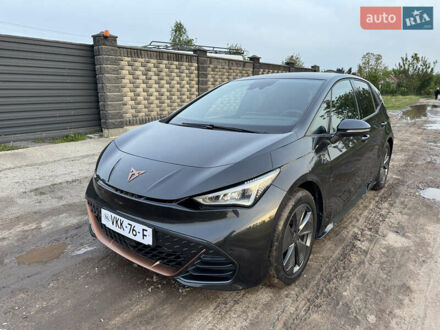Cupra Born 2022 у Дубно на Automoto.ua Сірий Cupra Born, об'ємом двигуна 0 л та пробігом 35 тис. км за 18550 $, фото 1 на Automoto.ua