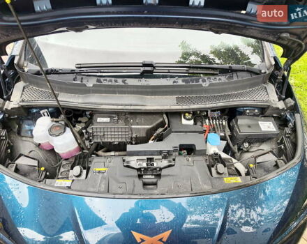 Синій Cupra Born, об'ємом двигуна 0 л та пробігом 71 тис. км за 19500 $, фото 25 на Automoto.ua