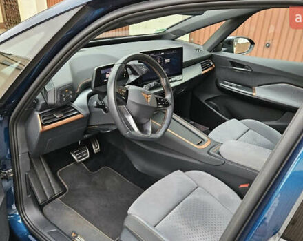 Зелений Cupra Born, об'ємом двигуна 0 л та пробігом 27 тис. км за 32950 $, фото 4 на Automoto.ua