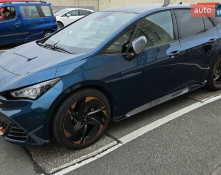 Зелений Cupra Born, об'ємом двигуна 0 л та пробігом 27 тис. км за 32950 $, фото 3 на Automoto.ua