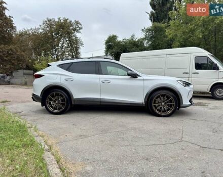 Белый Cupra Formentor, объемом двигателя 1.98 л и пробегом 35 тыс. км за 42000 $, фото 3 на Automoto.ua