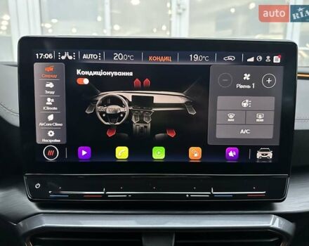 Белый Cupra Formentor, объемом двигателя 1.98 л и пробегом 7 тыс. км за 42000 $, фото 21 на Automoto.ua