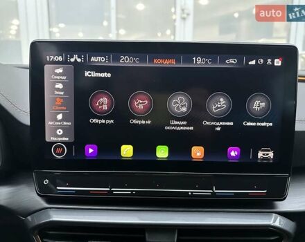 Белый Cupra Formentor, объемом двигателя 1.98 л и пробегом 7 тыс. км за 42000 $, фото 22 на Automoto.ua