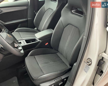 Белый Cupra Formentor, объемом двигателя 1.98 л и пробегом 18 тыс. км за 42727 $, фото 10 на Automoto.ua