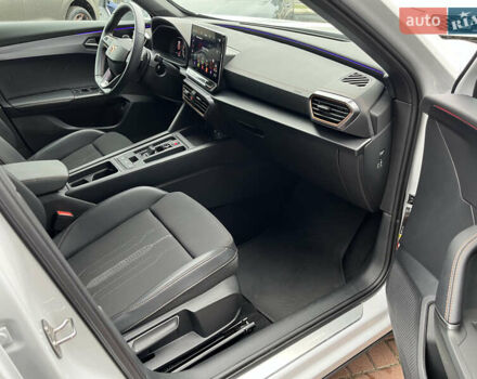 Белый Cupra Formentor, объемом двигателя 1.98 л и пробегом 19 тыс. км за 44028 $, фото 18 на Automoto.ua