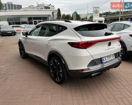 Белый Cupra Formentor, объемом двигателя 1.98 л и пробегом 18 тыс. км за 42727 $, фото 6 на Automoto.ua