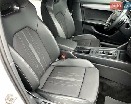 Білий Cupra Formentor, об'ємом двигуна 1.98 л та пробігом 18 тис. км за 42177 $, фото 13 на Automoto.ua