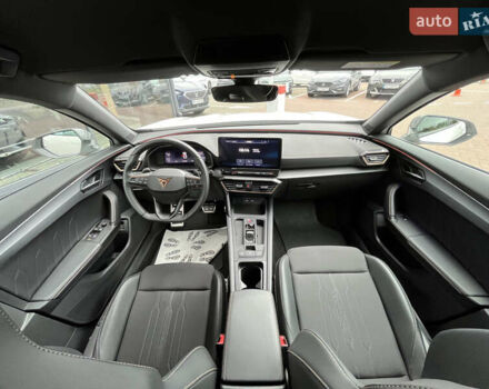 Белый Cupra Formentor, объемом двигателя 1.98 л и пробегом 18 тыс. км за 42727 $, фото 17 на Automoto.ua