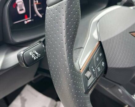 Белый Cupra Formentor, объемом двигателя 1.98 л и пробегом 14 тыс. км за 38698 $, фото 12 на Automoto.ua