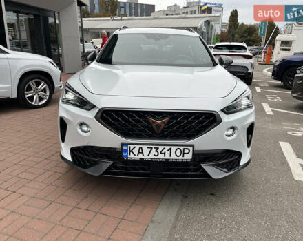 Белый Cupra Formentor, объемом двигателя 1.98 л и пробегом 19 тыс. км за 44028 $, фото 1 на Automoto.ua