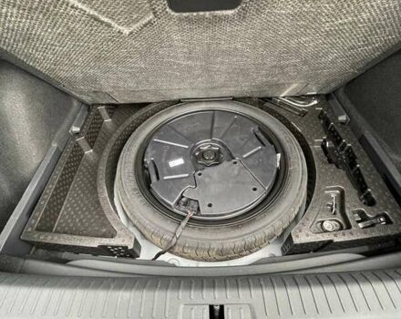 Белый Cupra Formentor, объемом двигателя 1.98 л и пробегом 14 тыс. км за 38698 $, фото 9 на Automoto.ua