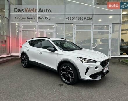 Белый Cupra Formentor, объемом двигателя 1.98 л и пробегом 7 тыс. км за 42000 $, фото 2 на Automoto.ua