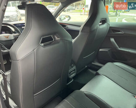 Белый Cupra Formentor, объемом двигателя 1.98 л и пробегом 18 тыс. км за 42727 $, фото 13 на Automoto.ua