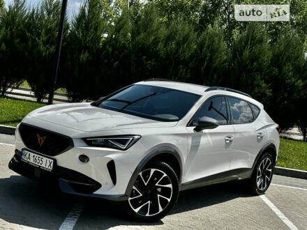 Cupra Formentor 2021 в Киеве на Automoto.ua Белый Cupra Formentor, объемом двигателя 2 л и пробегом 22 тыс. км за 41500 $, фото 1 на Automoto.ua