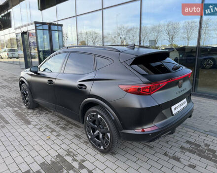 Черный Cupra Formentor, объемом двигателя 1.98 л и пробегом 40 тыс. км за 36999 $, фото 8 на Automoto.ua