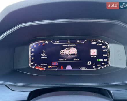 Черный Cupra Formentor, объемом двигателя 1.98 л и пробегом 40 тыс. км за 36999 $, фото 24 на Automoto.ua