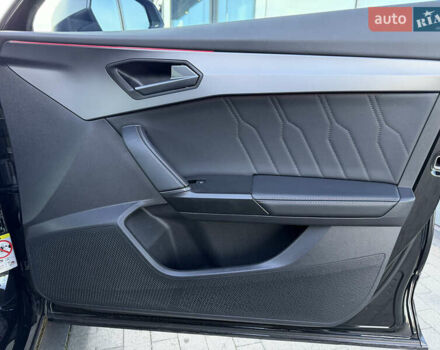 Черный Cupra Formentor, объемом двигателя 1.98 л и пробегом 40 тыс. км за 36999 $, фото 37 на Automoto.ua