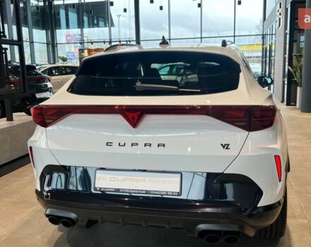 Cupra Formentor, об'ємом двигуна 1.98 л та пробігом 0 тис. км за 50243 $, фото 3 на Automoto.ua