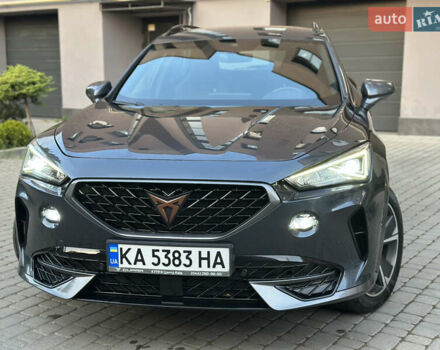 Серый Cupra Formentor, объемом двигателя 2 л и пробегом 77 тыс. км за 30500 $, фото 7 на Automoto.ua