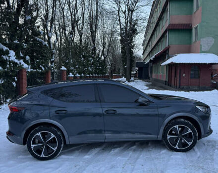 Серый Cupra Formentor, объемом двигателя 2 л и пробегом 82 тыс. км за 31900 $, фото 3 на Automoto.ua