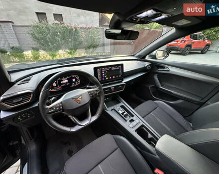 Серый Cupra Formentor, объемом двигателя 2 л и пробегом 77 тыс. км за 30500 $, фото 32 на Automoto.ua