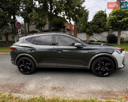 Сірий Cupra Formentor, об'ємом двигуна 1.98 л та пробігом 46 тис. км за 21500 $, фото 3 на Automoto.ua