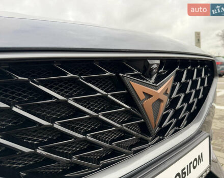 Серый Cupra Formentor, объемом двигателя 1.97 л и пробегом 26 тыс. км за 35500 $, фото 3 на Automoto.ua