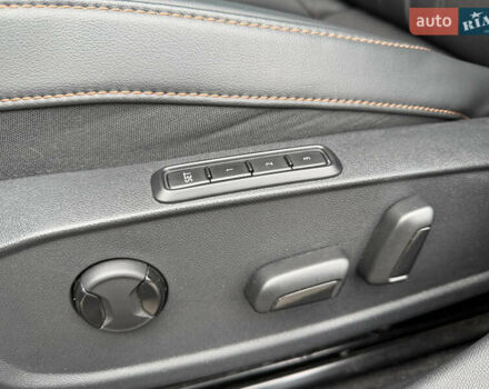 Серый Cupra Formentor, объемом двигателя 1.97 л и пробегом 26 тыс. км за 35500 $, фото 18 на Automoto.ua