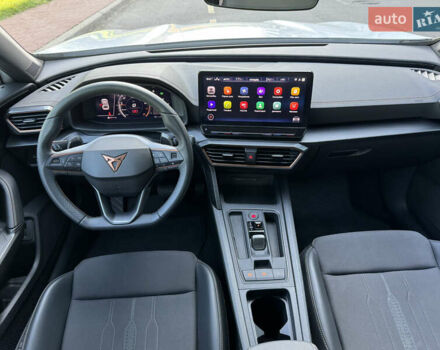 Серый Cupra Formentor, объемом двигателя 2 л и пробегом 32 тыс. км за 32000 $, фото 64 на Automoto.ua