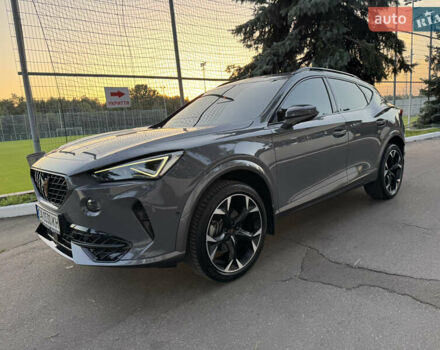 Серый Cupra Formentor, объемом двигателя 2 л и пробегом 32 тыс. км за 32000 $, фото 5 на Automoto.ua