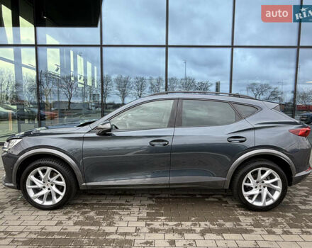 Серый Cupra Formentor, объемом двигателя 1.97 л и пробегом 26 тыс. км за 35500 $, фото 6 на Automoto.ua